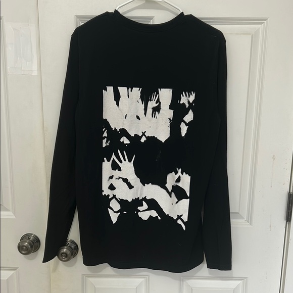 XO Other - The Wknd XO To the Skylawn Black Long Sleeve Shirt Size Medium crewneck